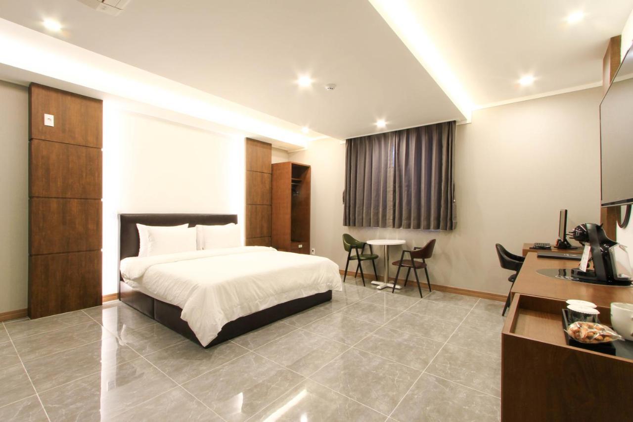 The King Hotel Pusan Zewnętrze zdjęcie